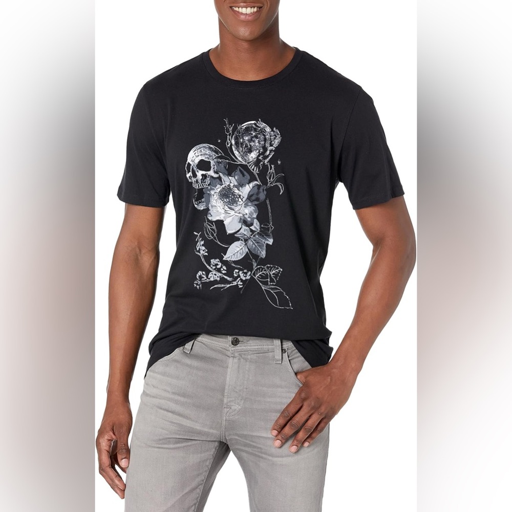 Robert Graham Skull Graphic Tee